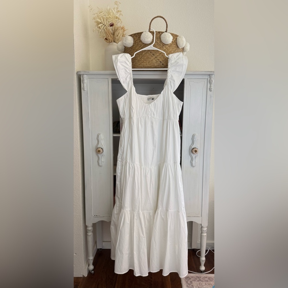 Abercrombie & Fitch White Sleeveless Sundress